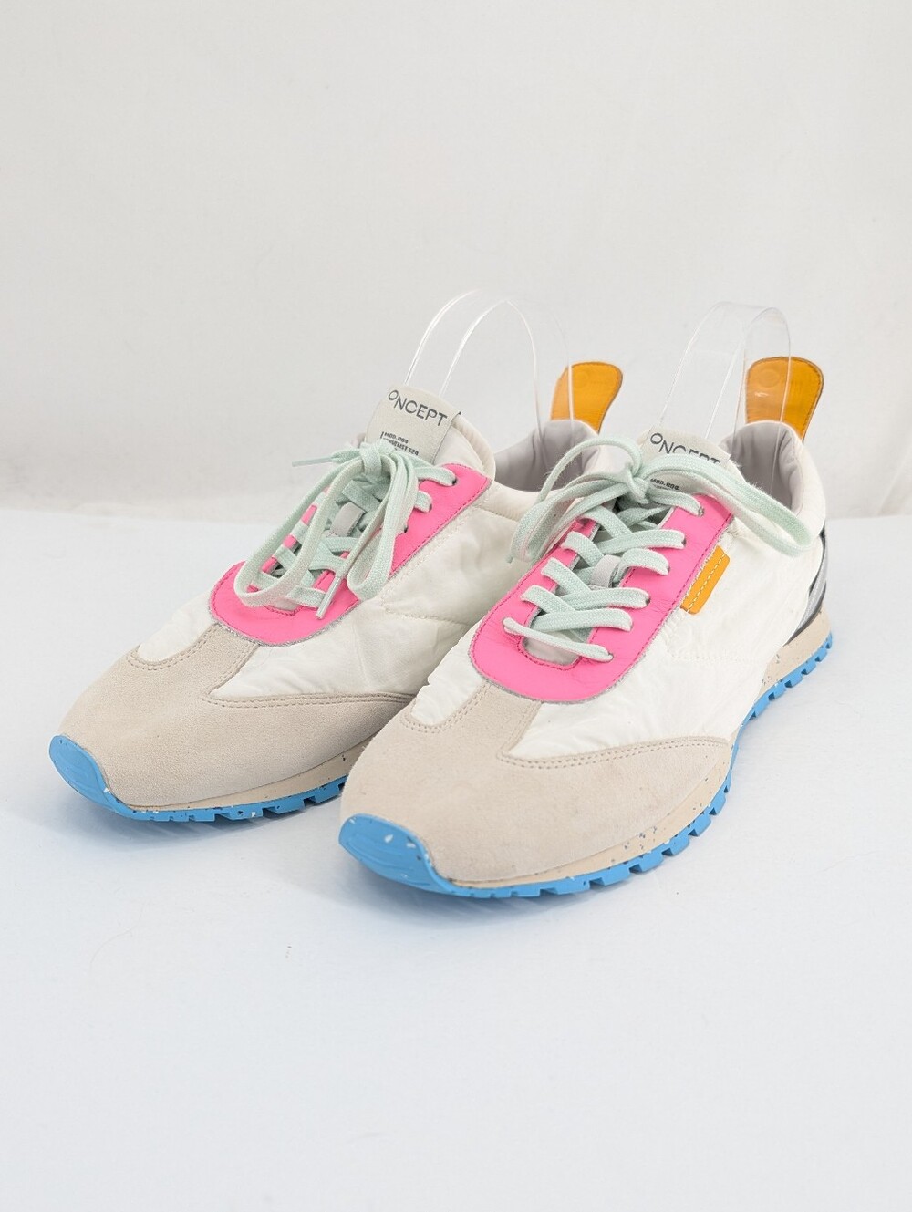 ONCEPT Tokyo White & Pink Women's Casual Sneakers Urban Streetwear Size 9.5